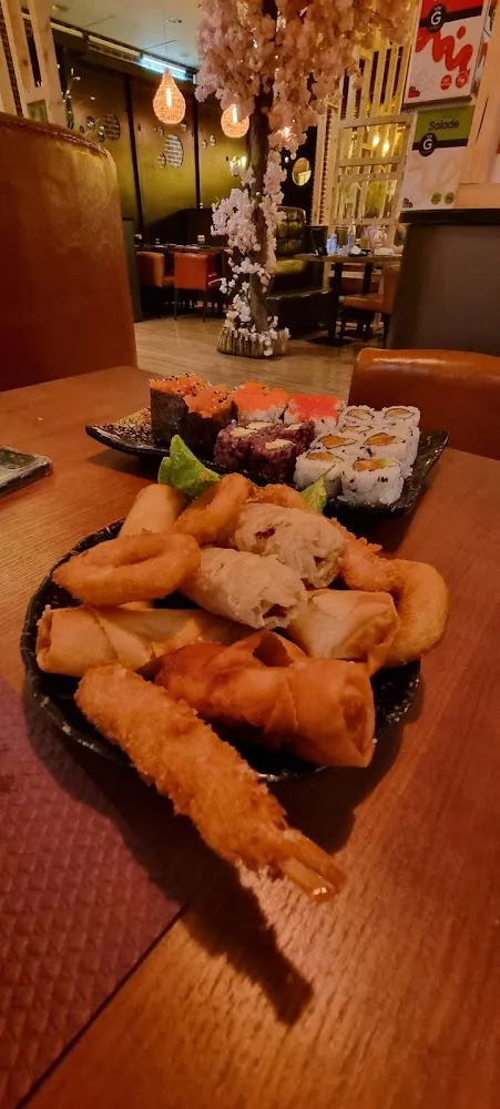 Mixe News Samoussas Beignets